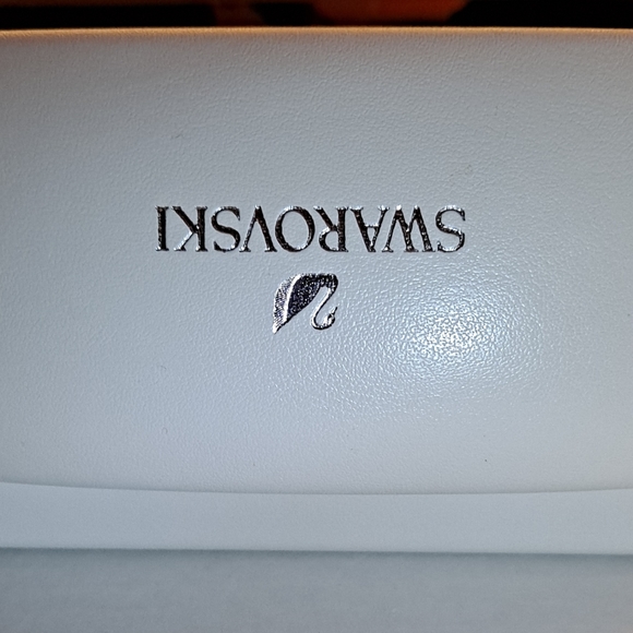 Swarovski Eyeglass Case - Picture 3 of 6